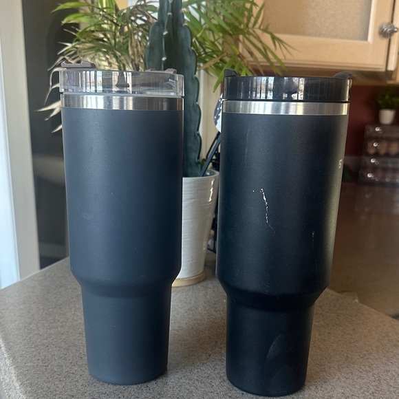 Stanley Matte Black Travel Mug Duo - Picture 4 of 9